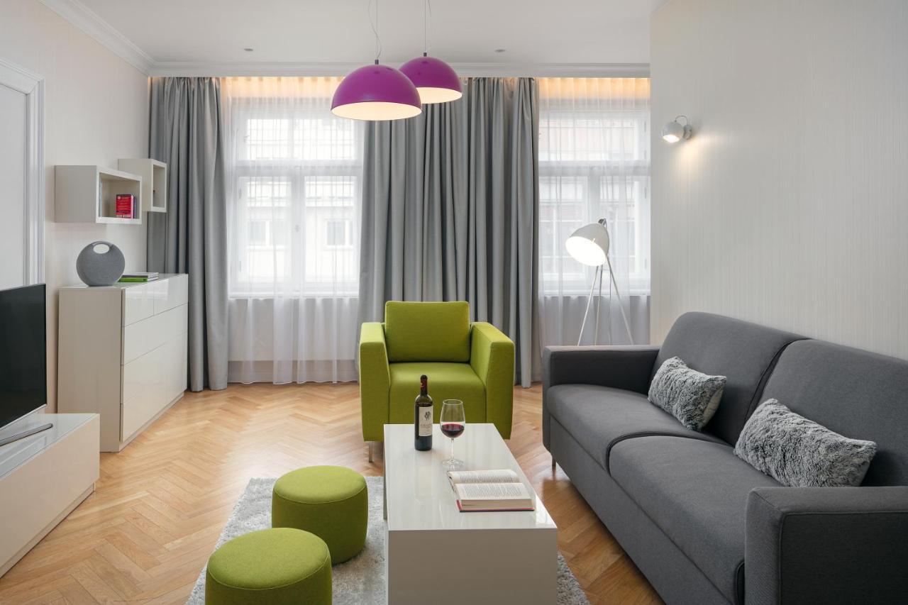 Revolucni Apartments Old Town Prague Ngoại thất bức ảnh